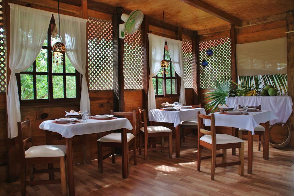 Hotel El Chital Raudales Kültér fotó