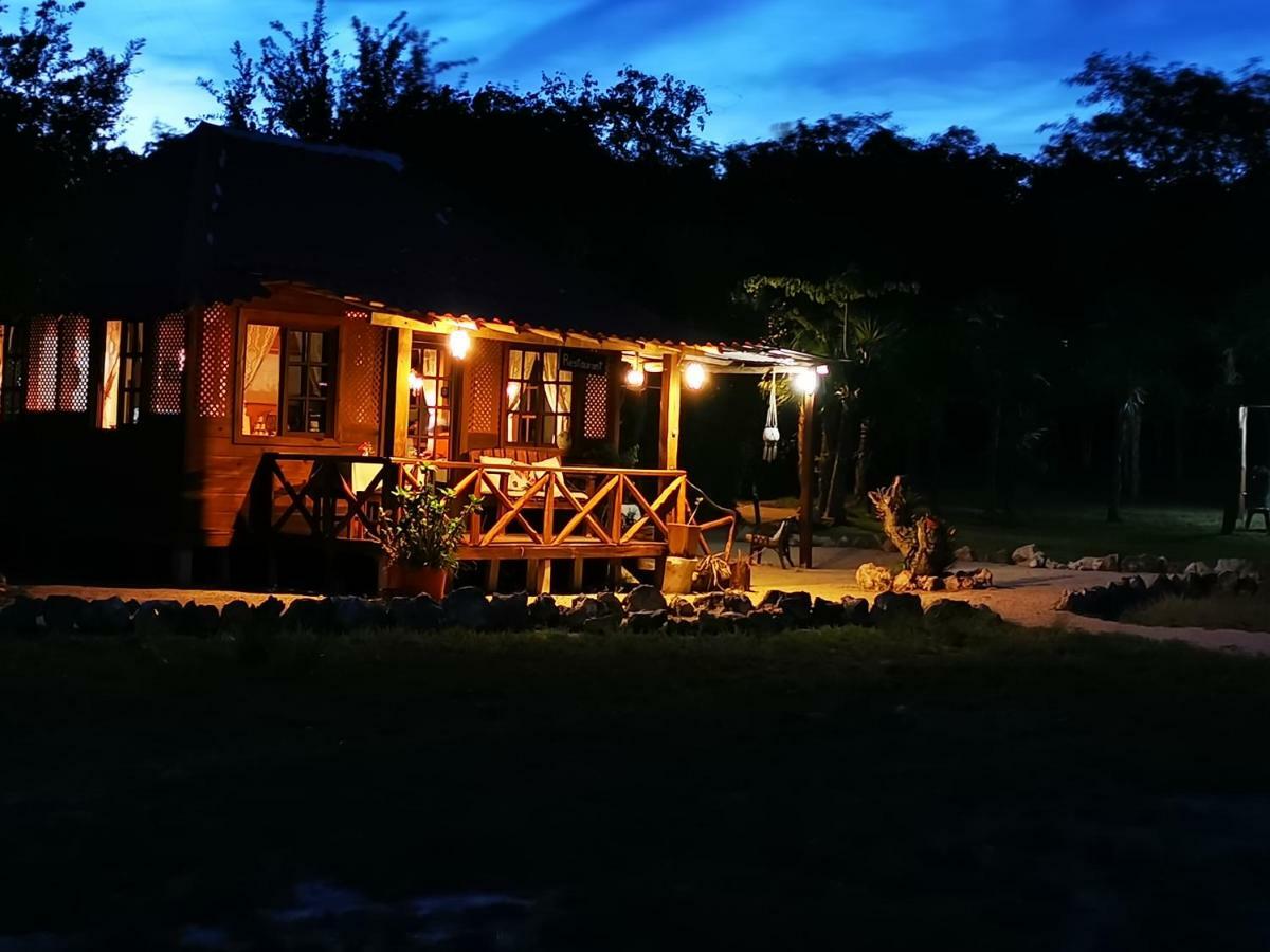 Hotel El Chital Raudales Kültér fotó